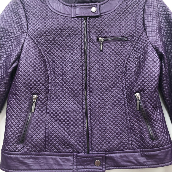 YOKI New York Cropped Faux Leather Jacket - Picture 3 of 5